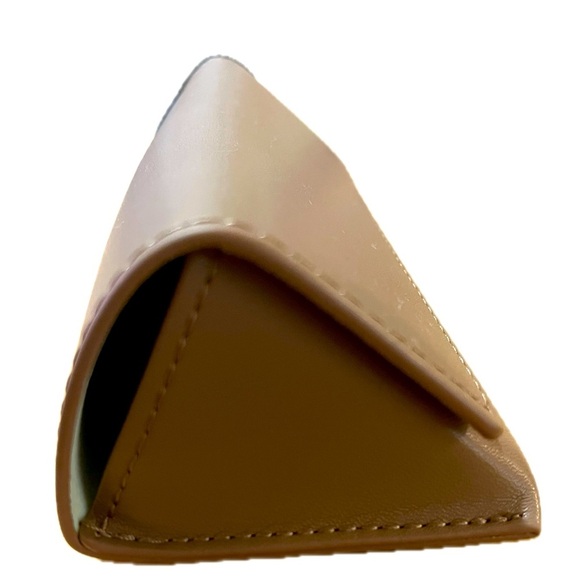 Burberry London England Men’s Eyeglass case, Brown, NWOT - Picture 6 of 7